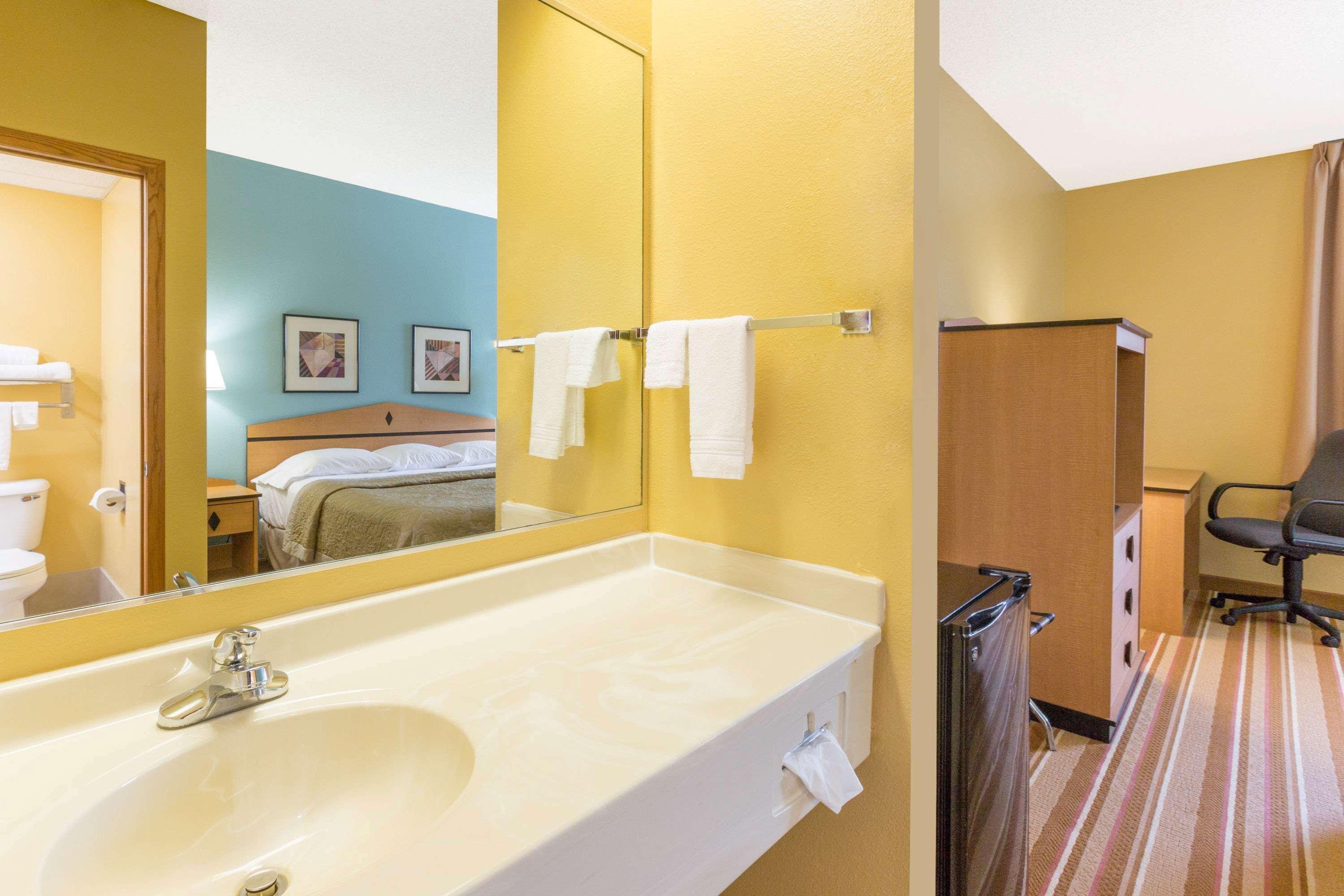 Motel Super 8 By Wyndham Clarinda Zewnętrze zdjęcie